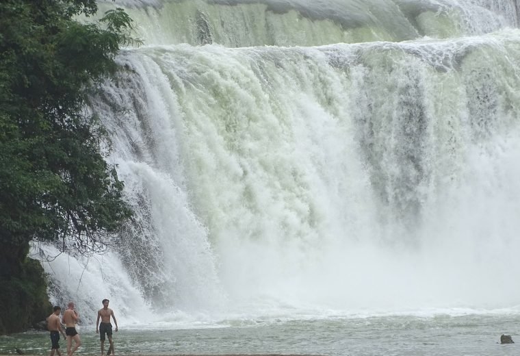 Ban Gioc Waterfall, Cao Bang